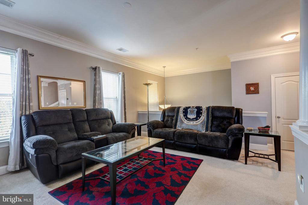 648 ORCHARD RIDGE DRIVE 200