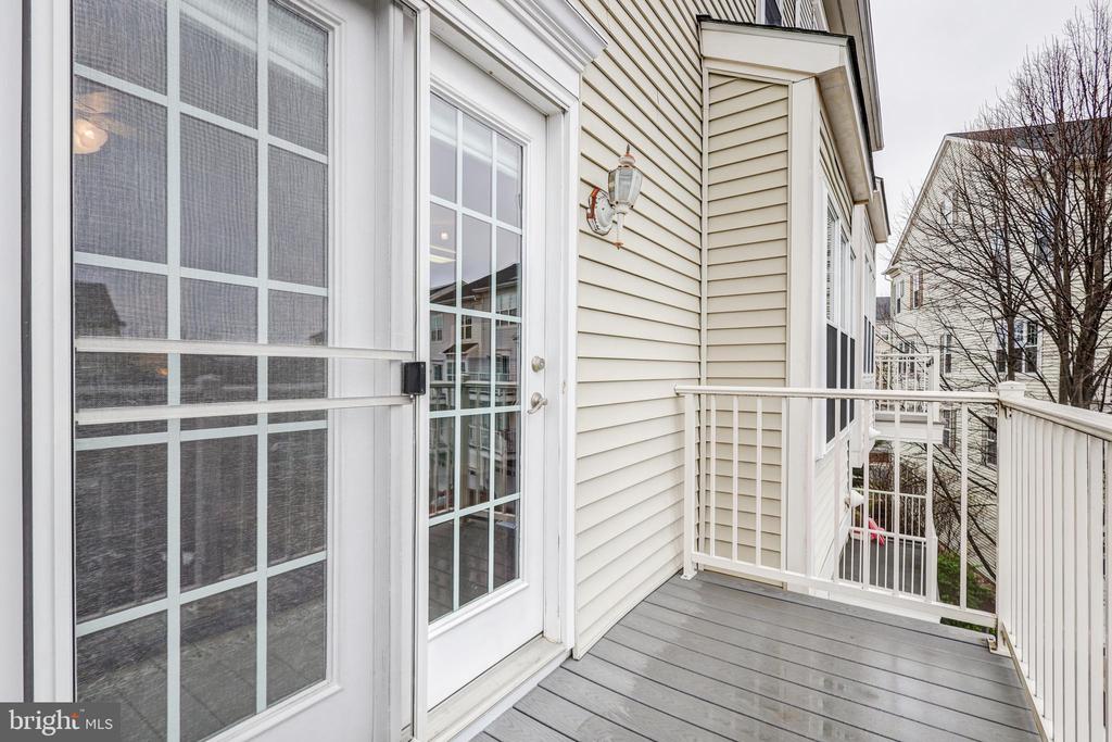 648 ORCHARD RIDGE DRIVE 200