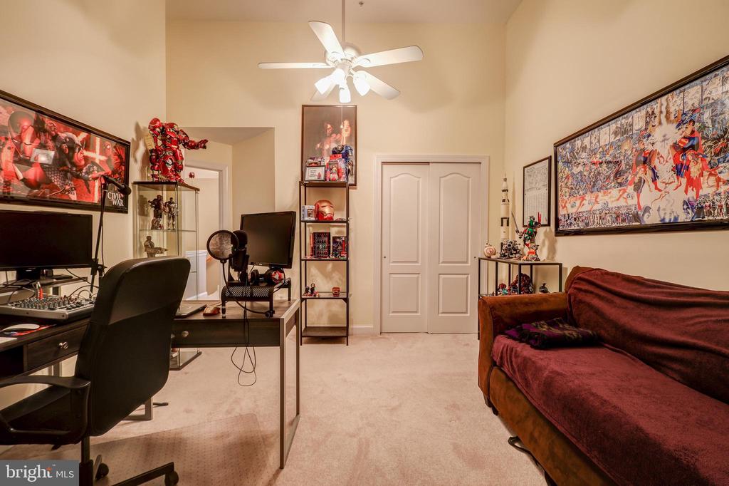 648 ORCHARD RIDGE DRIVE 200