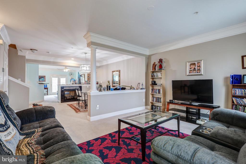 648 ORCHARD RIDGE DRIVE 200