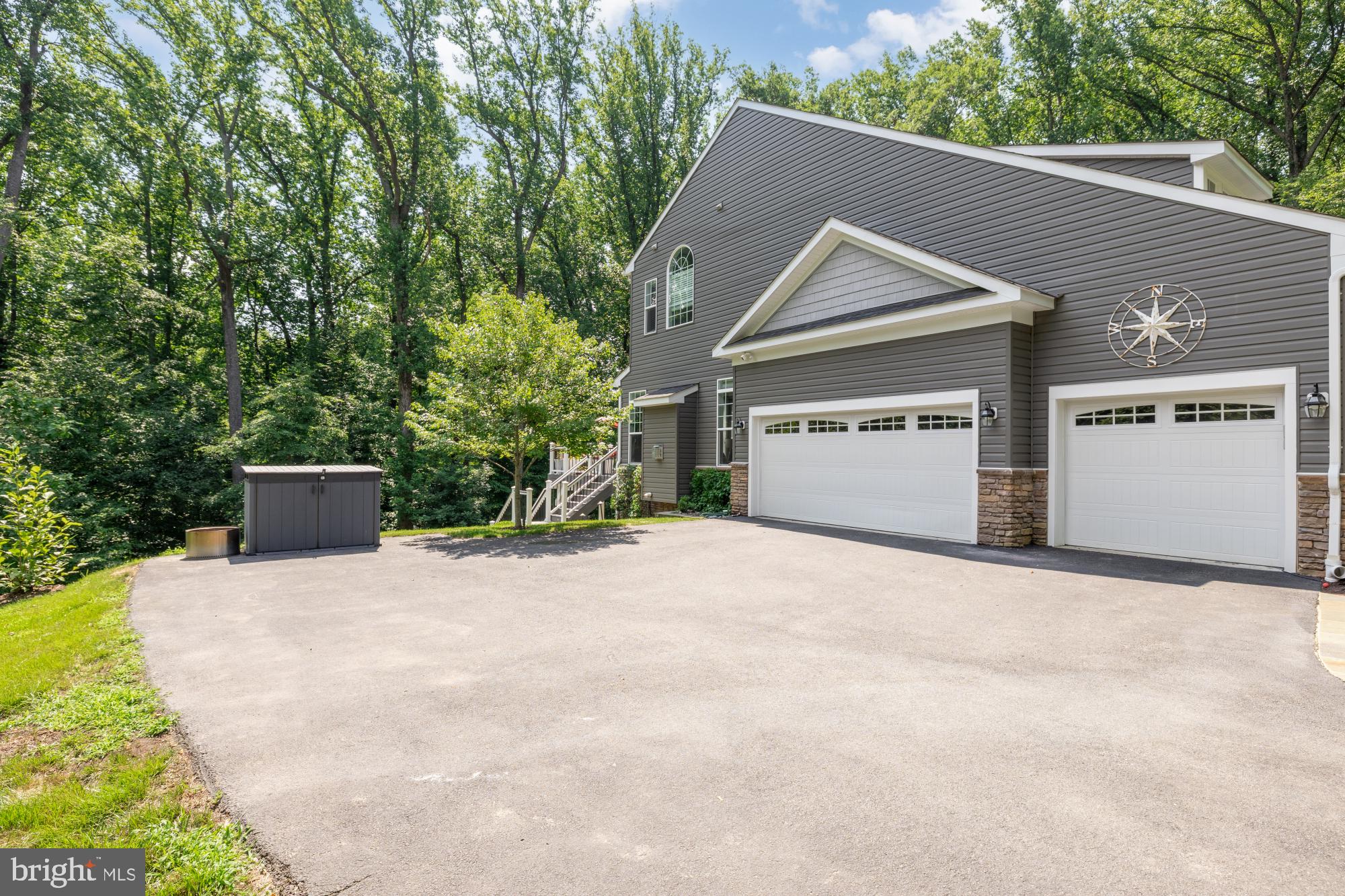 15931 WOODS CENTER ROAD