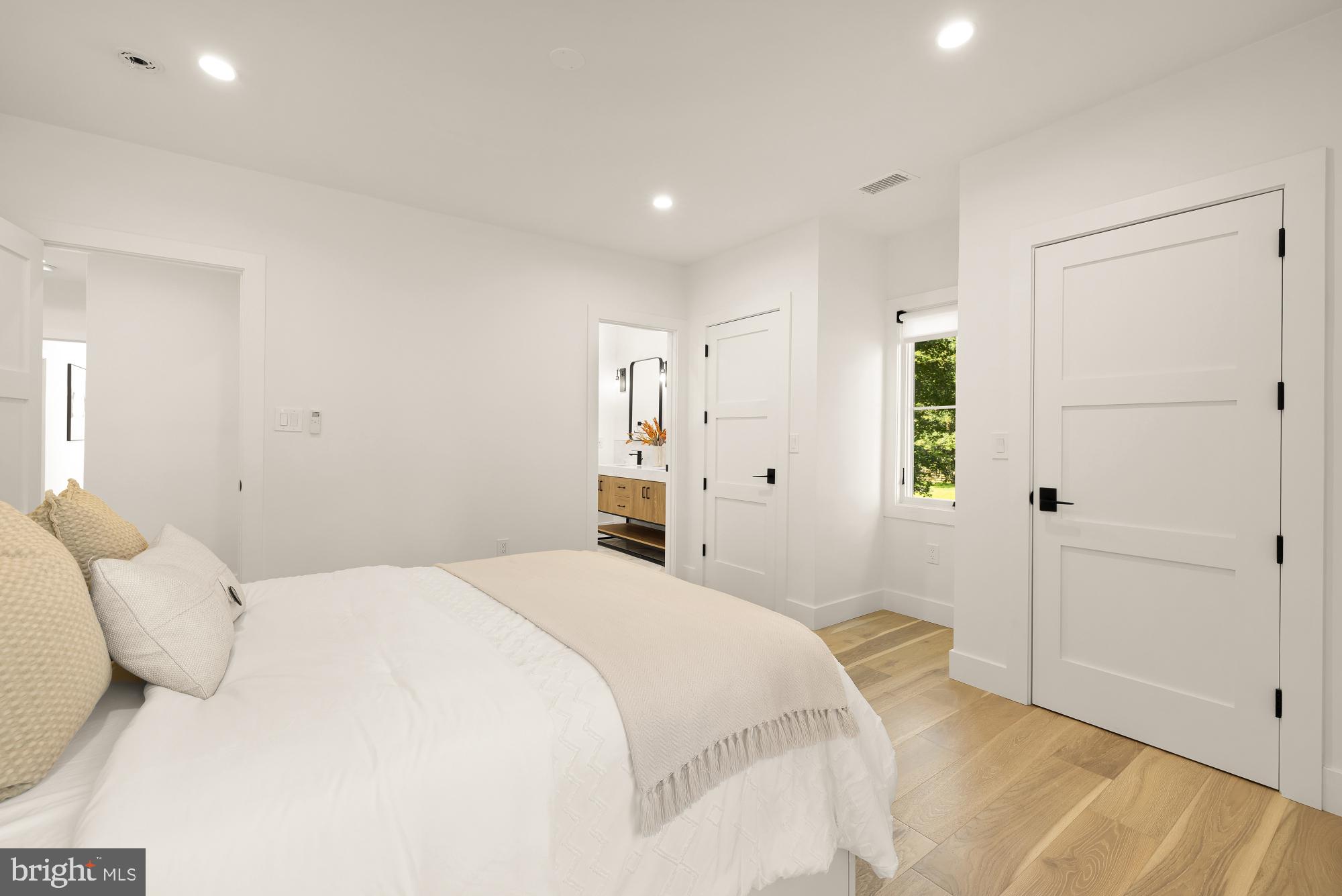 12916 BRUSHWOOD TERRACE