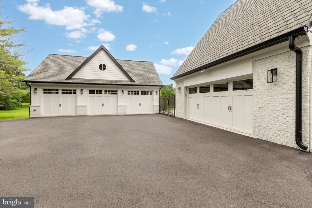 12916 BRUSHWOOD TERRACE