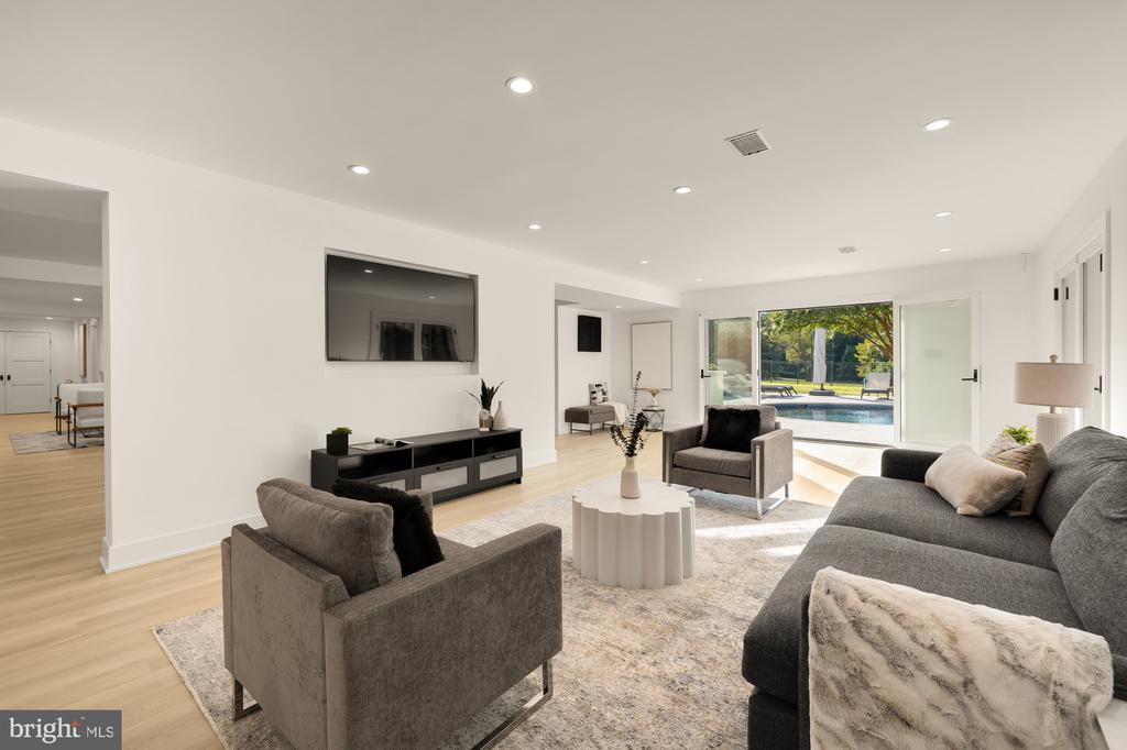 12916 BRUSHWOOD TERRACE