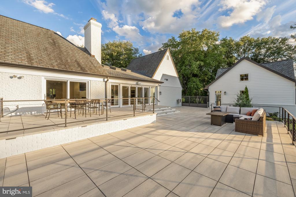 12916 BRUSHWOOD TERRACE