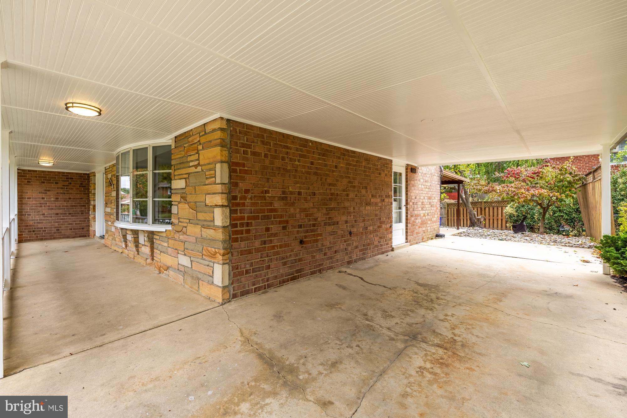 3173 CASTLELEIGH ROAD