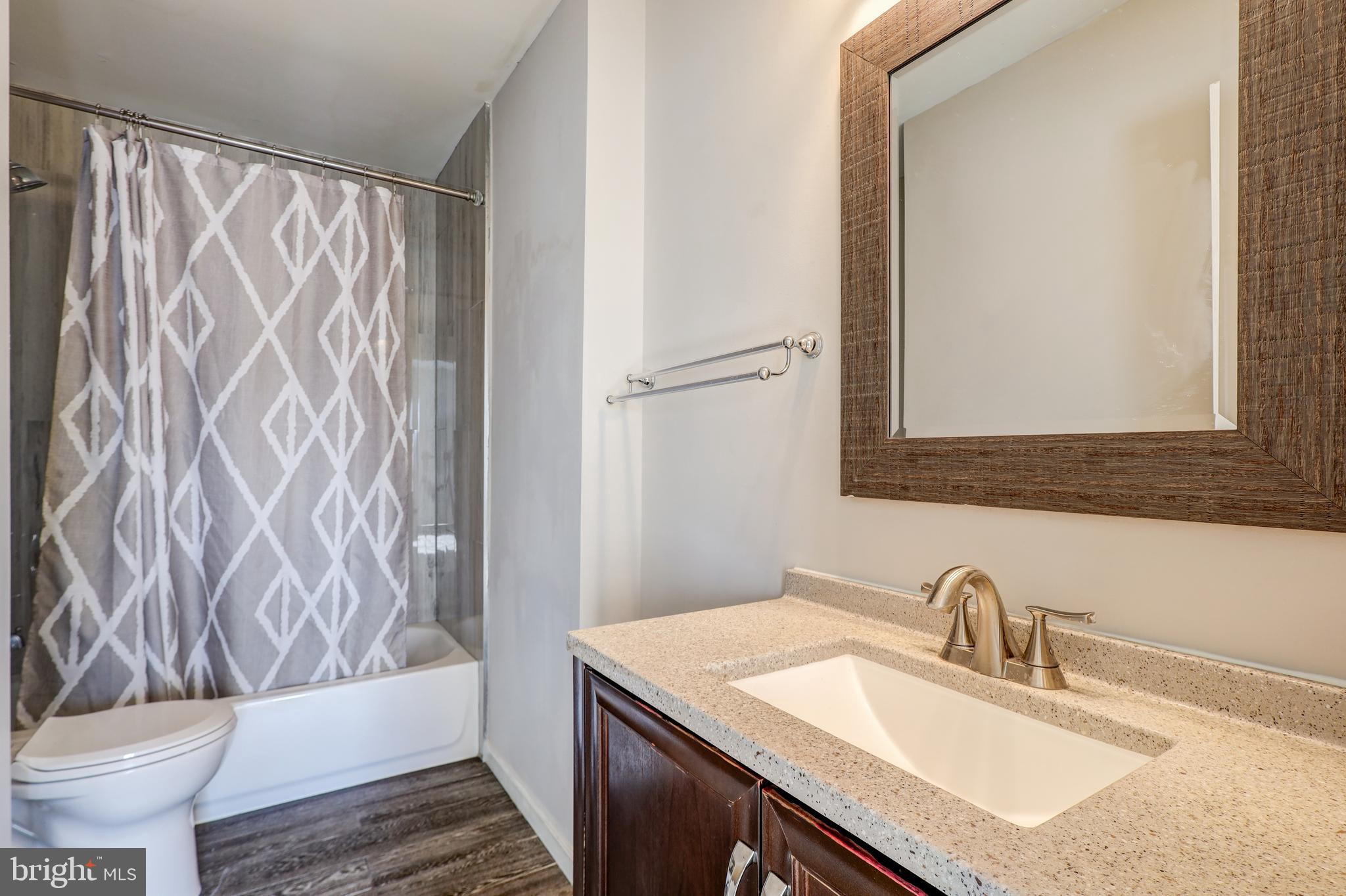 840 IVY LEAGUE LANE 4-22