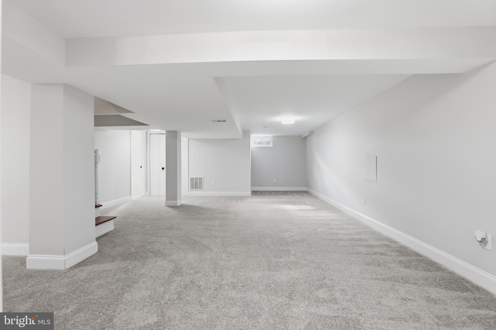 11901 ROCKING HORSE ROAD