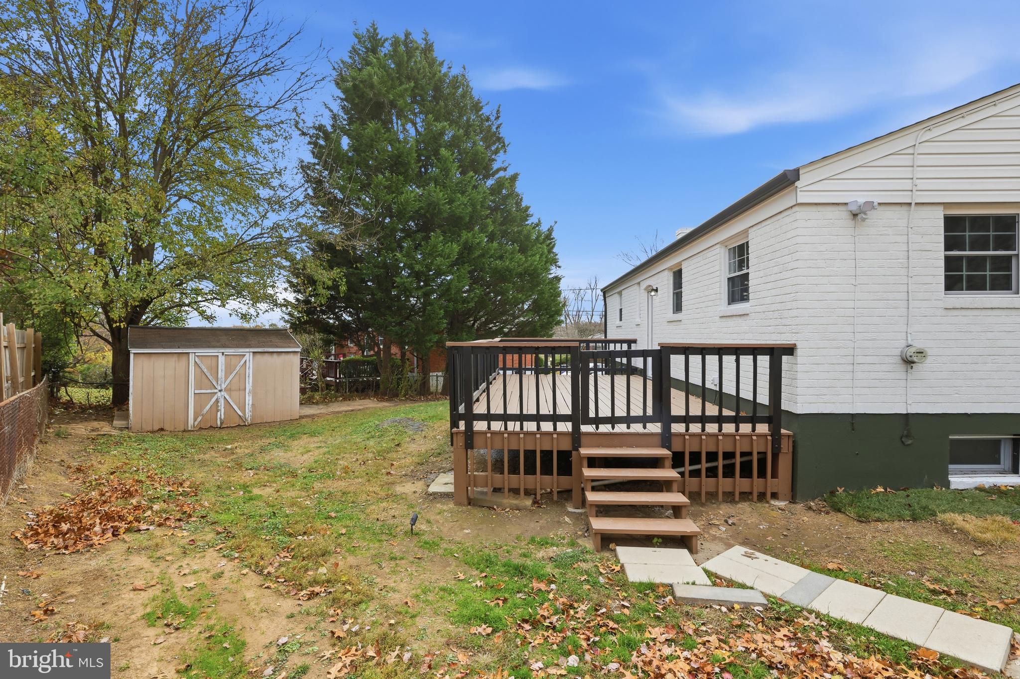 11901 ROCKING HORSE ROAD
