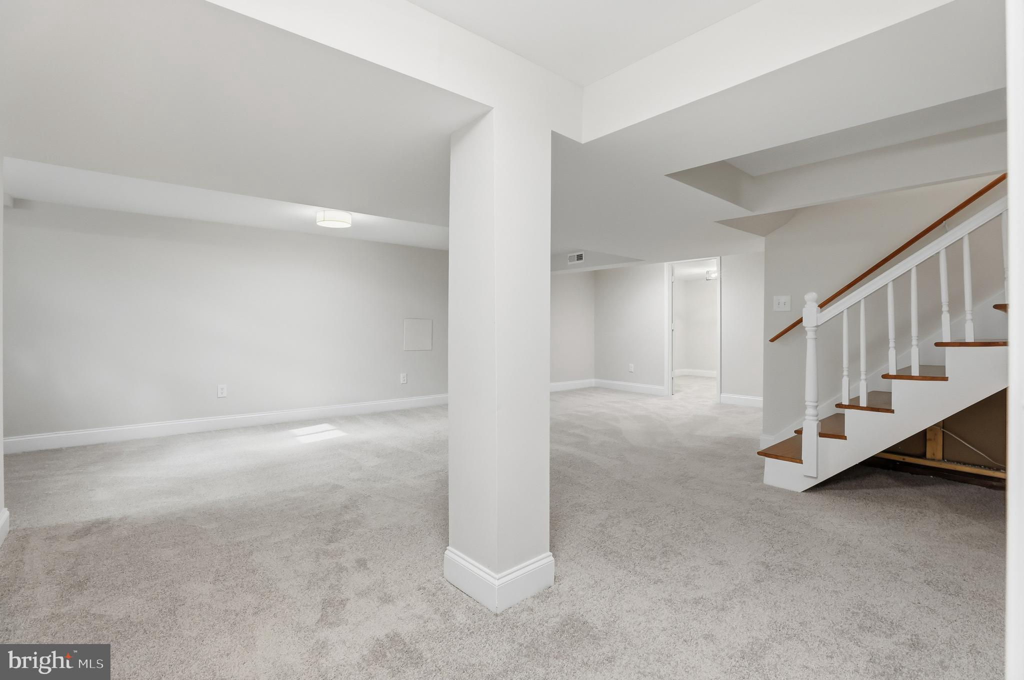 11901 ROCKING HORSE ROAD
