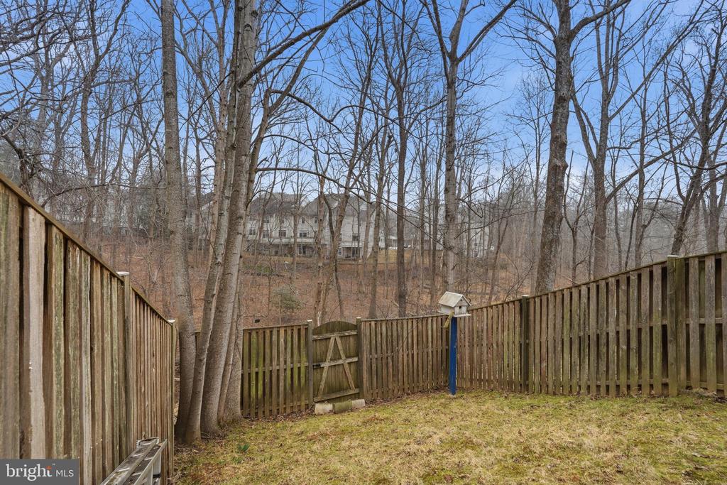 10504 APPLE RIDGE ROAD