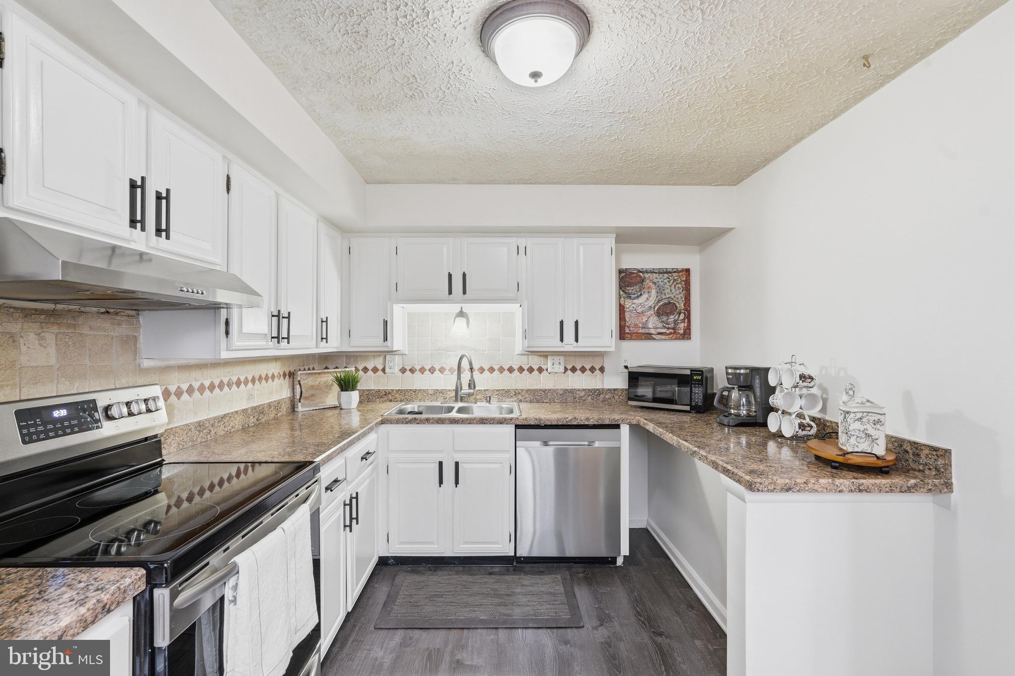 10504 APPLE RIDGE ROAD