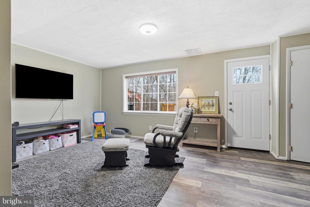 10504 APPLE RIDGE ROAD
