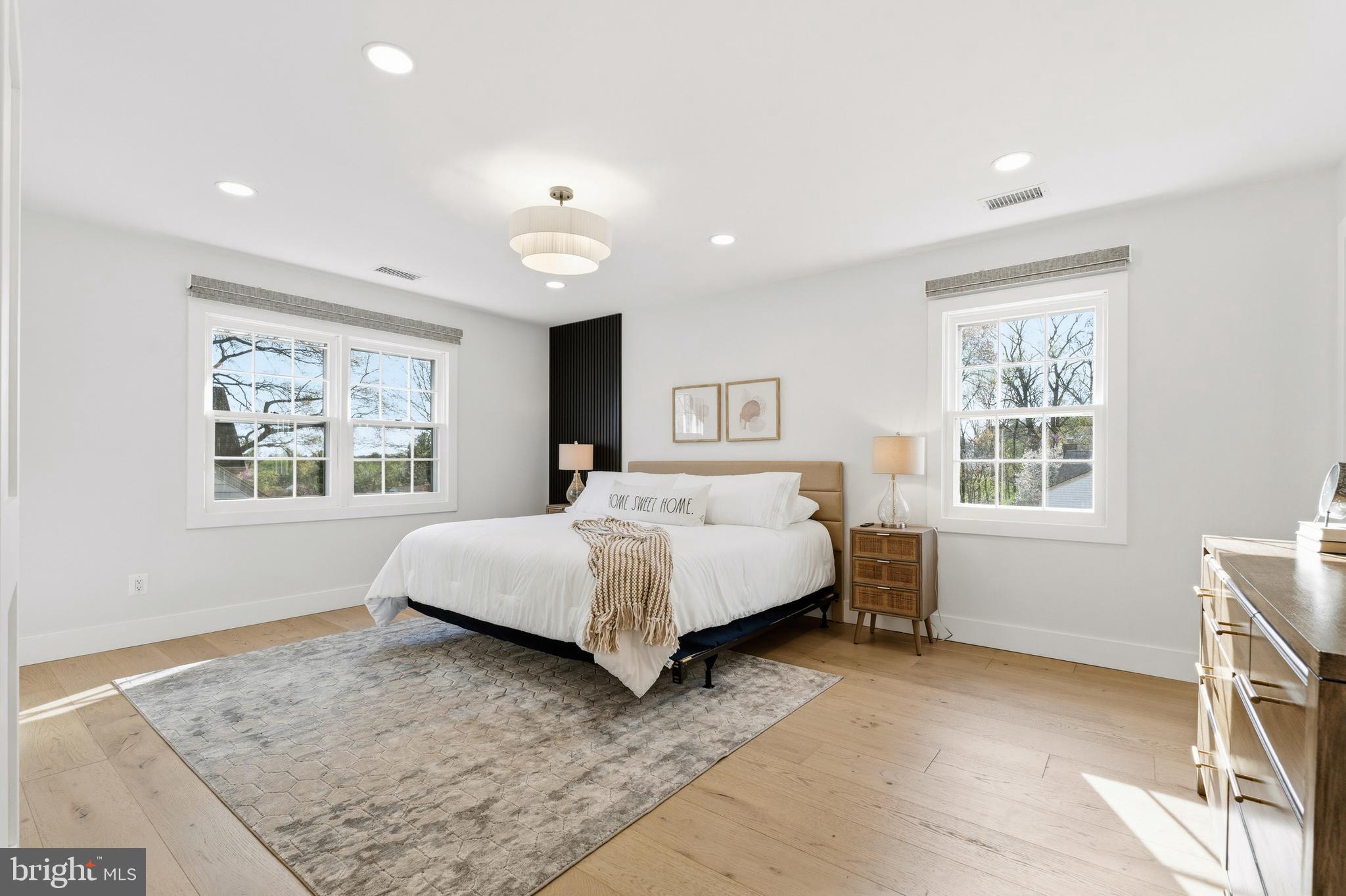 10029 DELLCASTLE ROAD