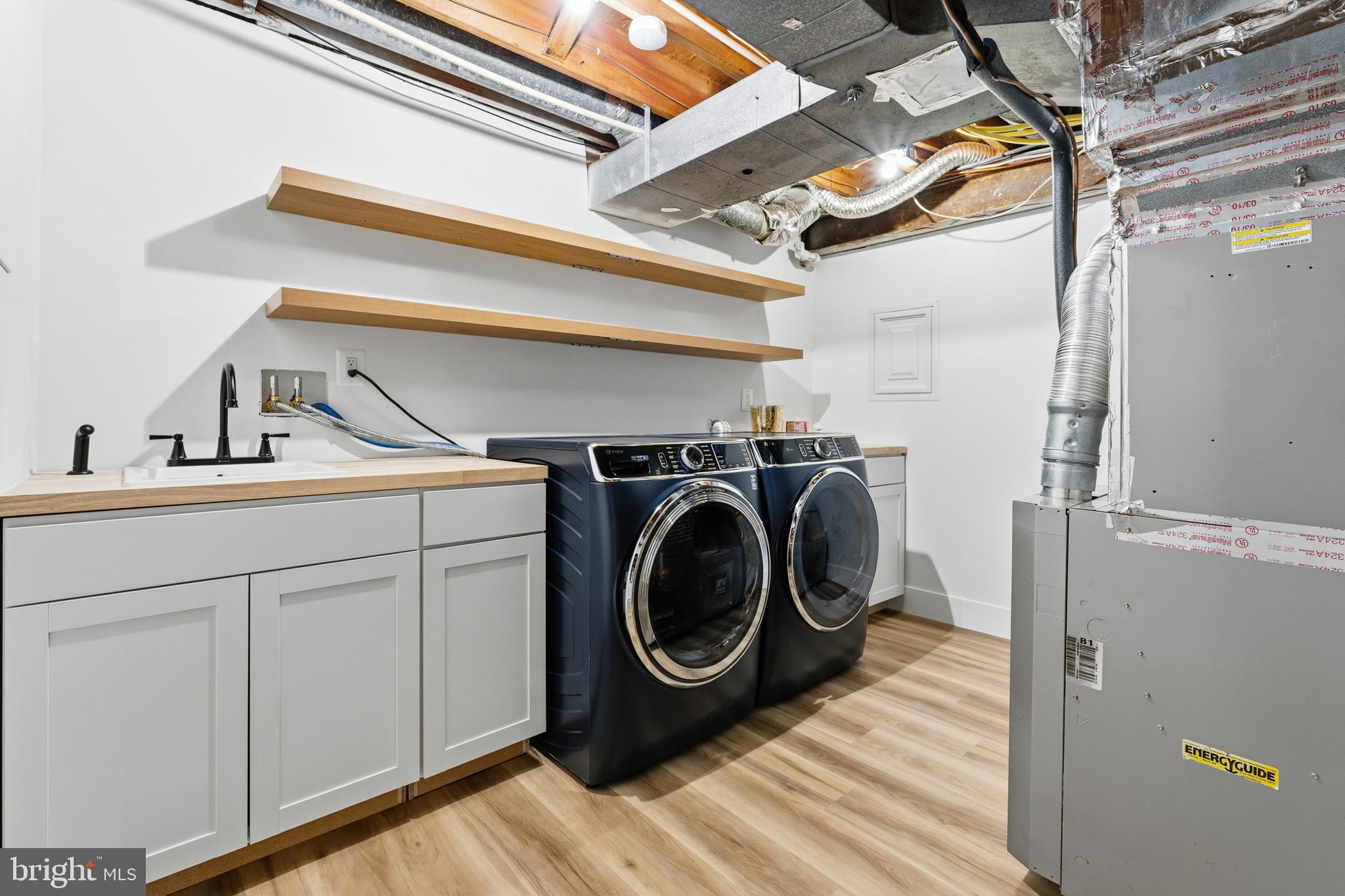 10029 DELLCASTLE ROAD