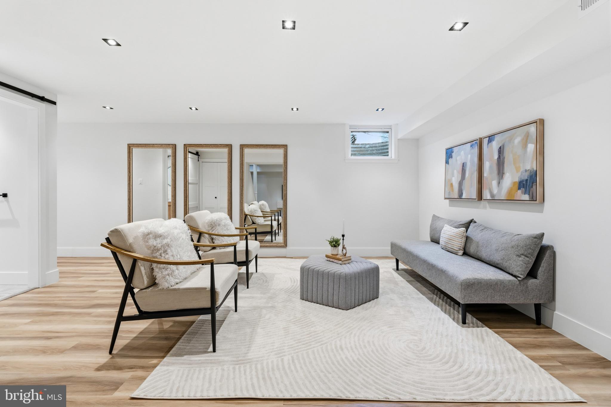 10029 DELLCASTLE ROAD