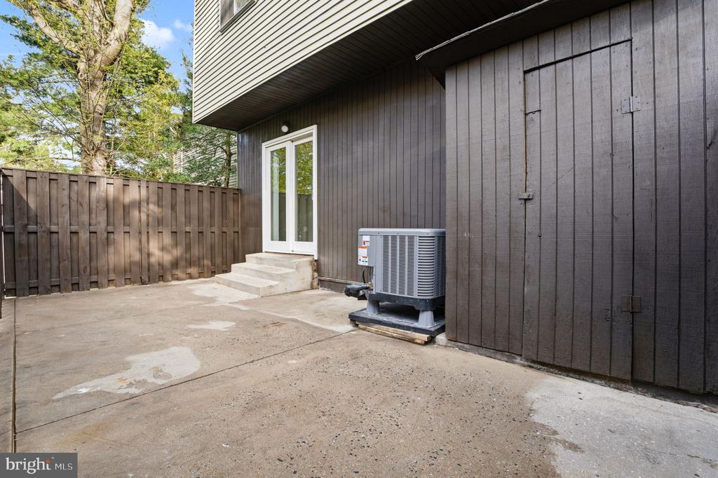 22 BENJI COURT 132