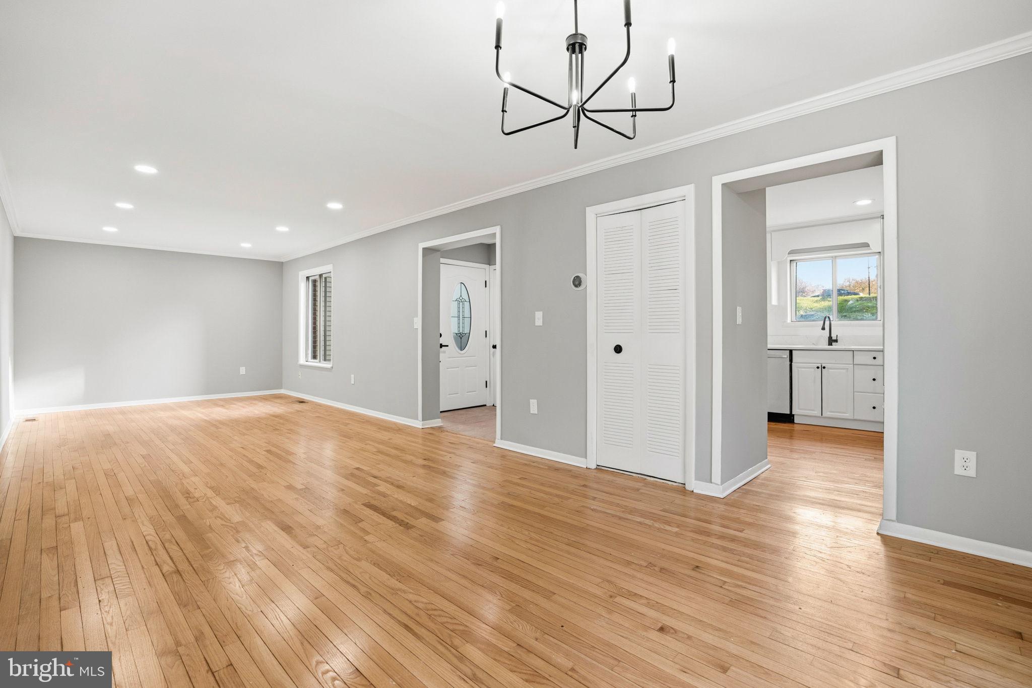 22 BENJI COURT 132
