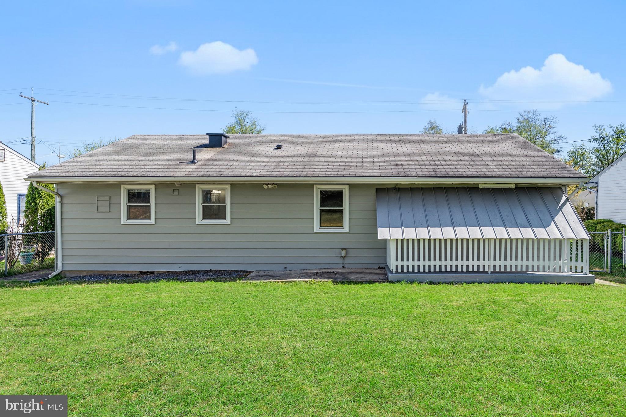1923 LEWIS AVENUE