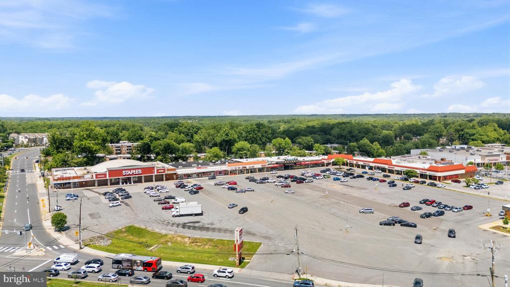 2202 GREENERY LANE Unit: 301-22