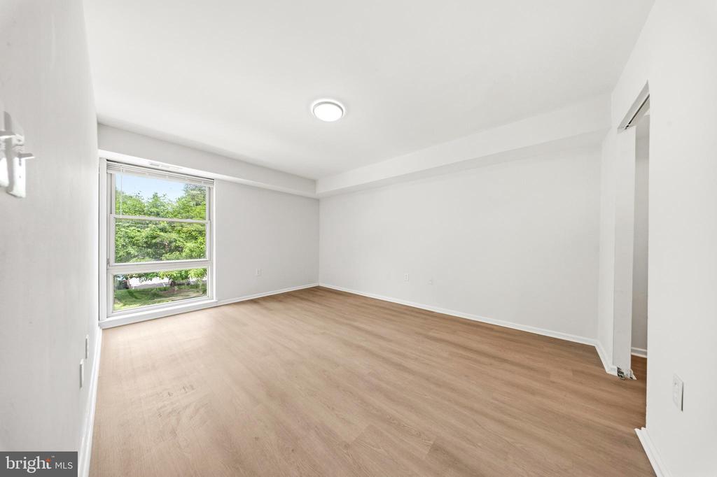 2202 GREENERY LANE Unit: 301-22