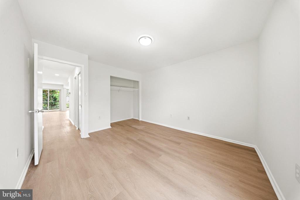 2202 GREENERY LANE Unit: 301-22