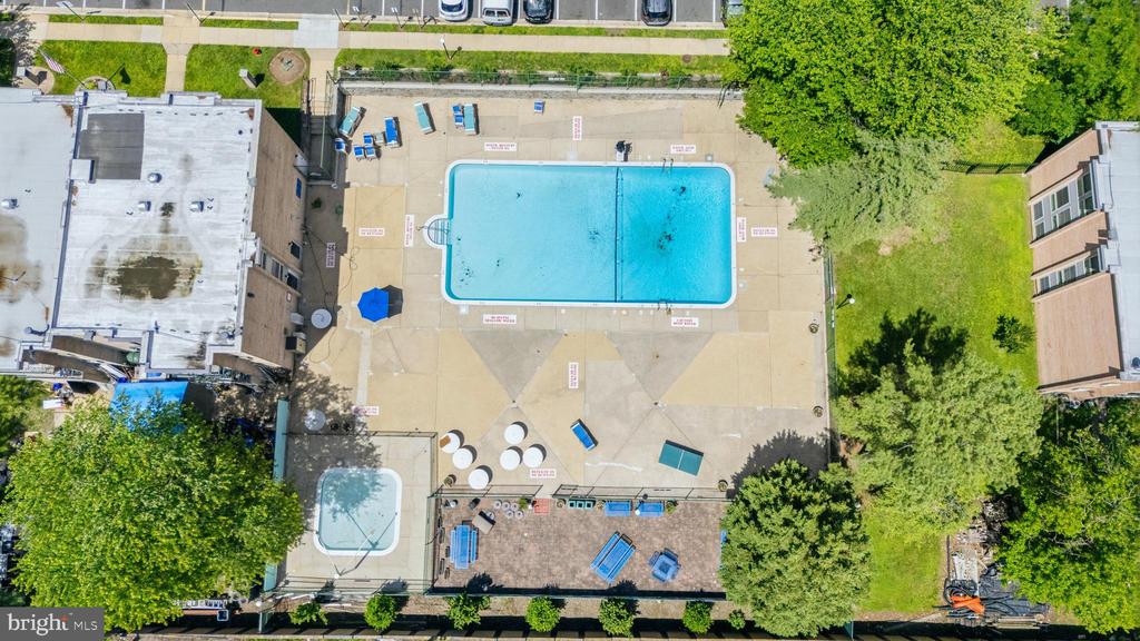 2202 GREENERY LANE Unit: 301-22