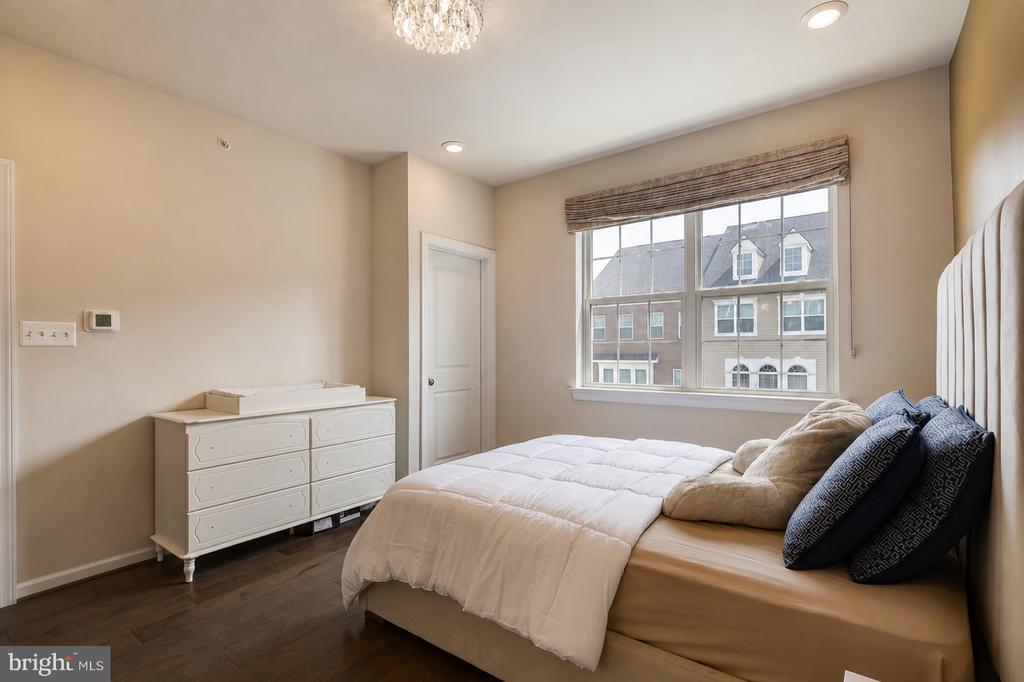 138 GARDEN CAPITAL WAY