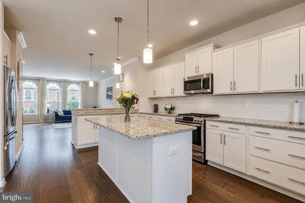 138 GARDEN CAPITAL WAY