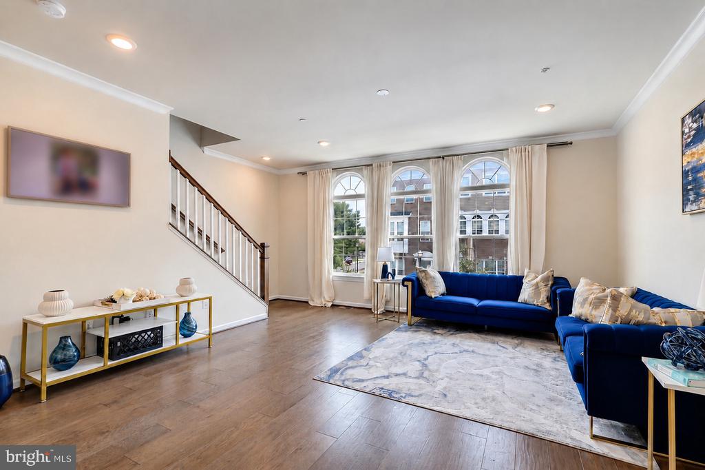138 GARDEN CAPITAL WAY