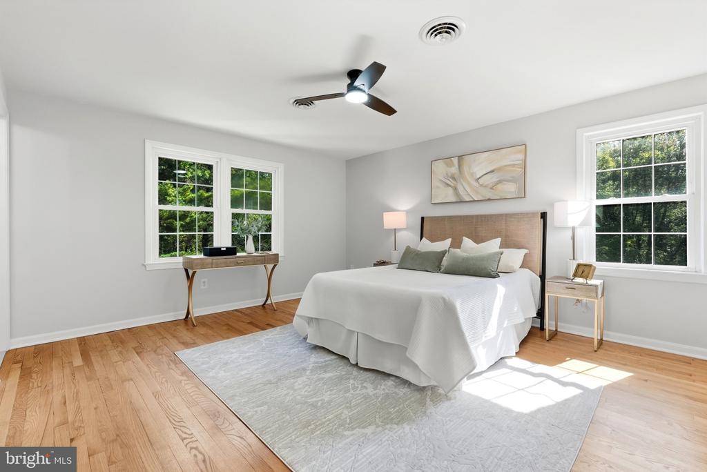 28405 HONEYSUCKLE DRIVE