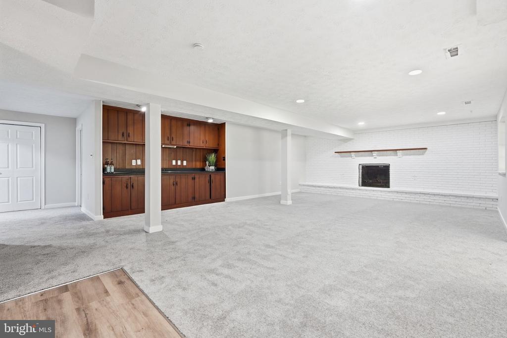28405 HONEYSUCKLE DRIVE