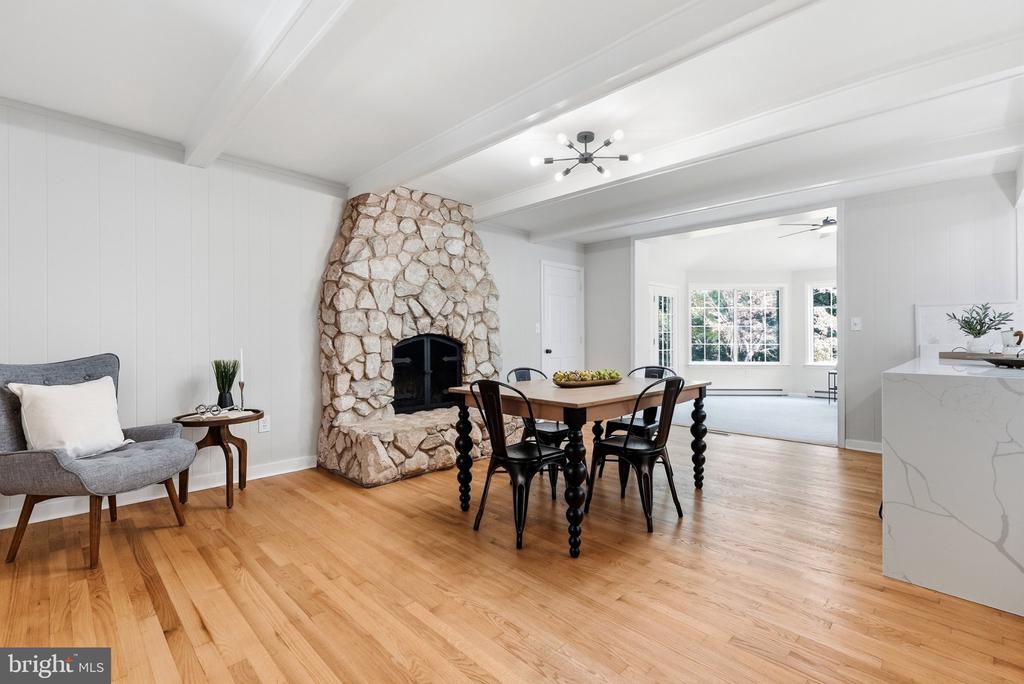 28405 HONEYSUCKLE DRIVE