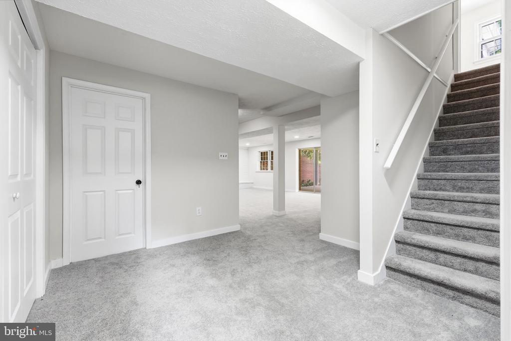 28405 HONEYSUCKLE DRIVE