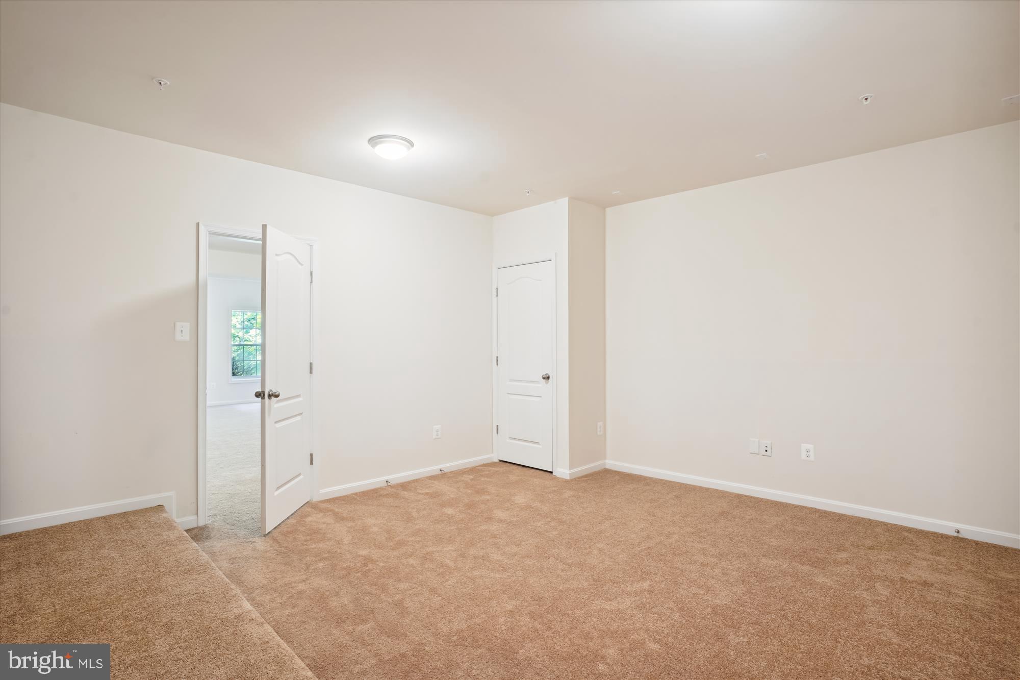 10300 SAMUEL GORDON PLACE