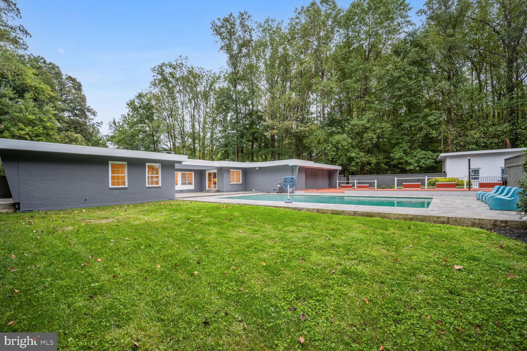 13001 FOREST DRIVE