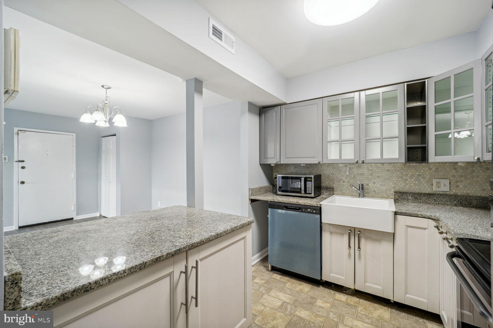 10129 PRINCE PLACE 102-12A