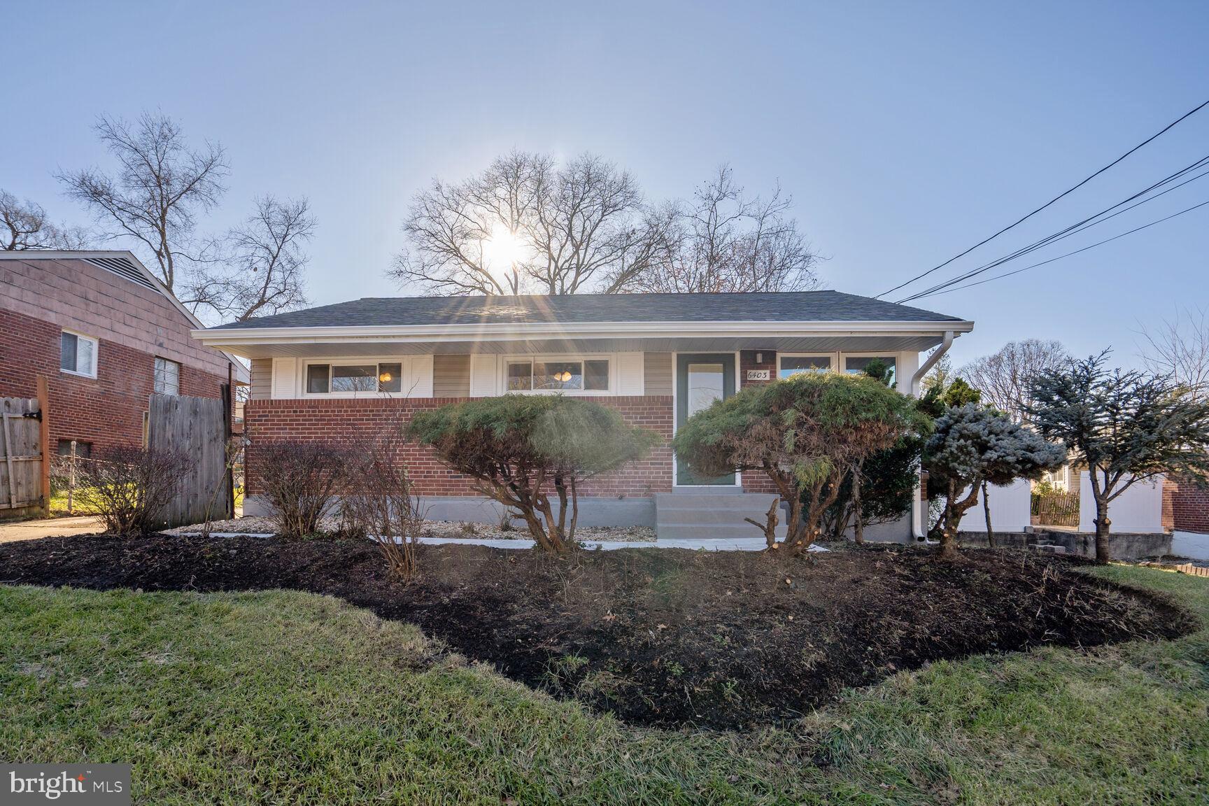 6403 COUNTRY CLUB COURT
