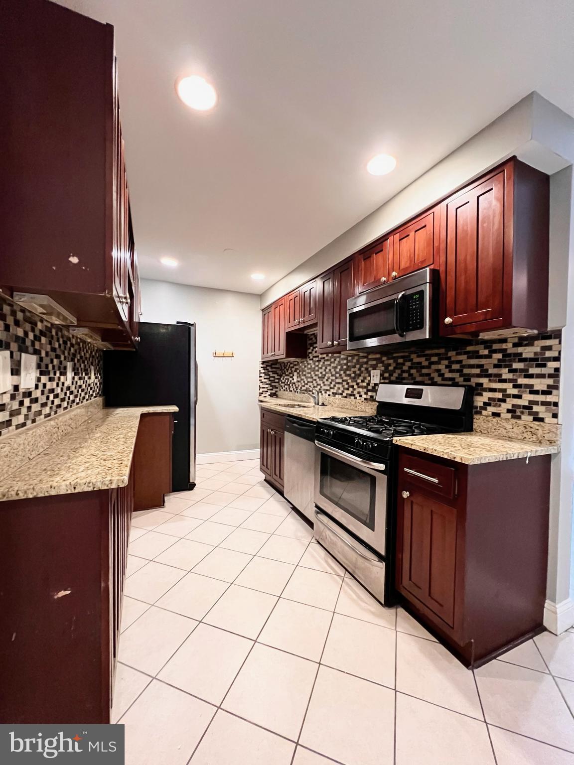 3011 SOUTHERN AVENUE T-1