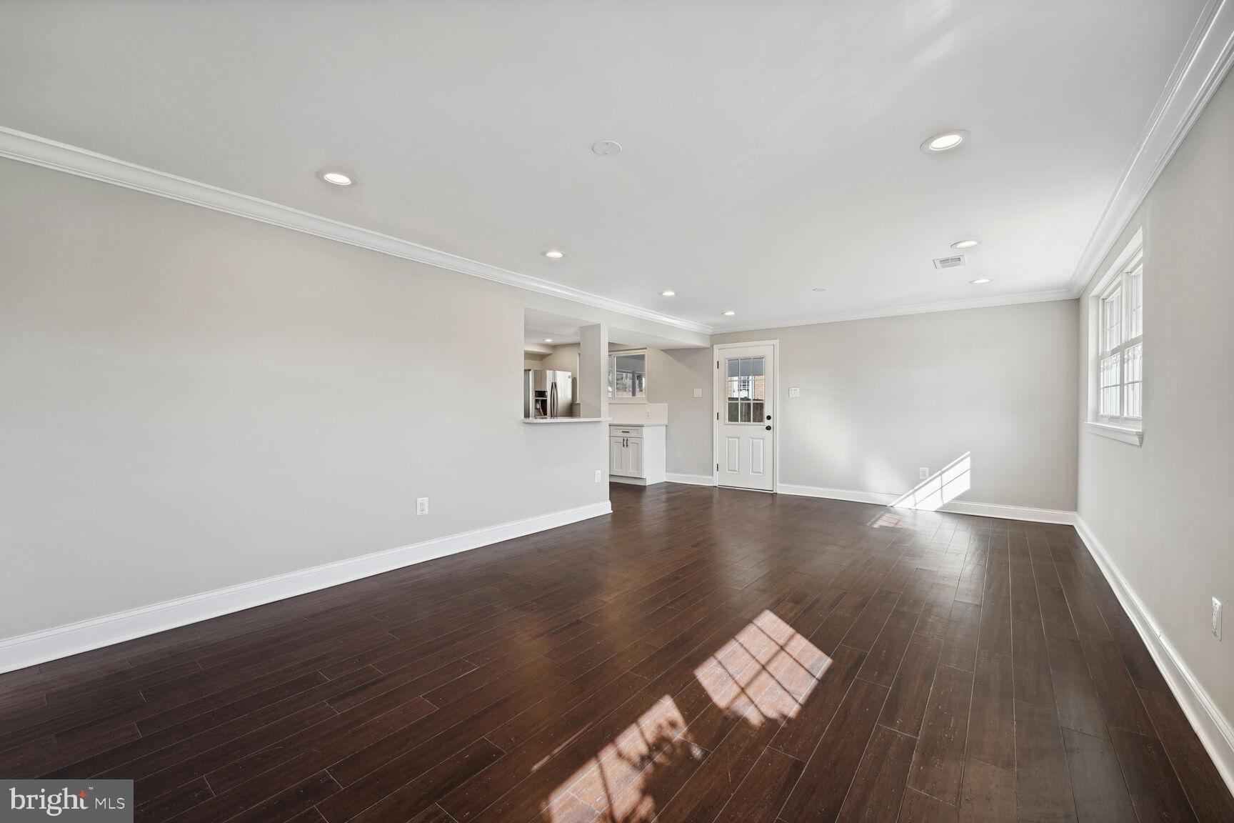 5404 CHESTERFIELD DRIVE