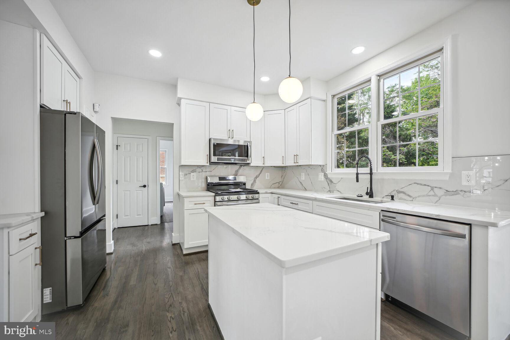 13922 WESTVIEW FOREST DRIVE