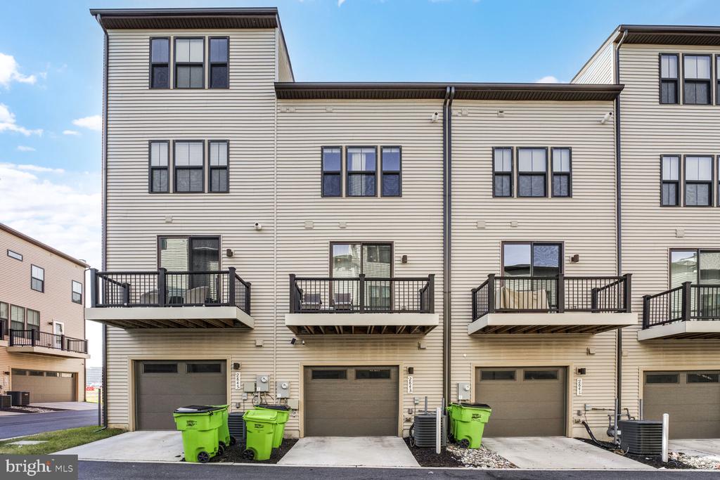 2843 EVANSGREEN DRIVE