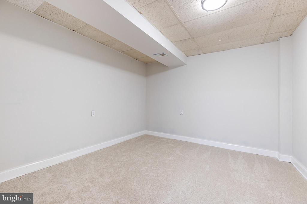 13116 ORIOLE DRIVE