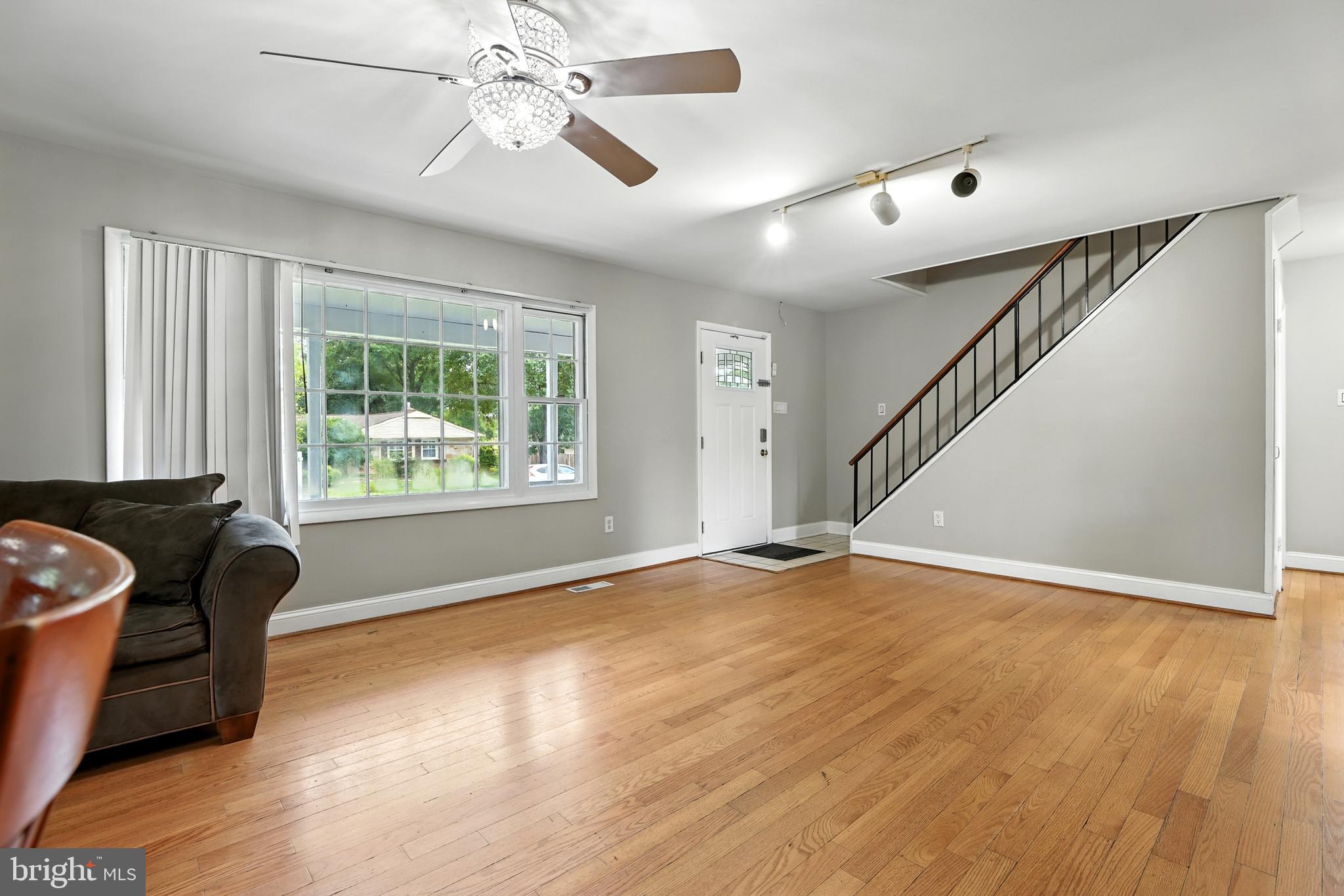3502 MADONNA LANE