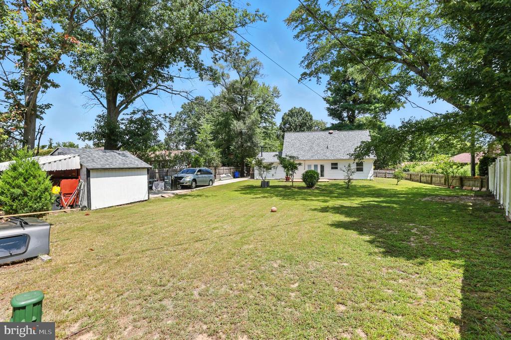 3502 MADONNA LANE