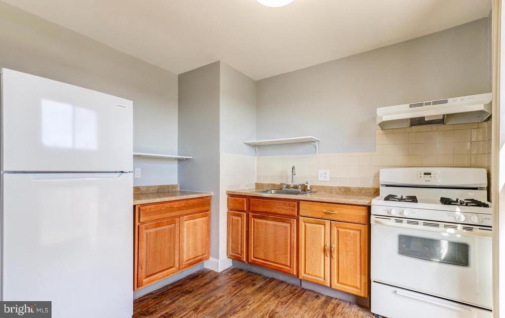 7957 RIGGS ROAD 12