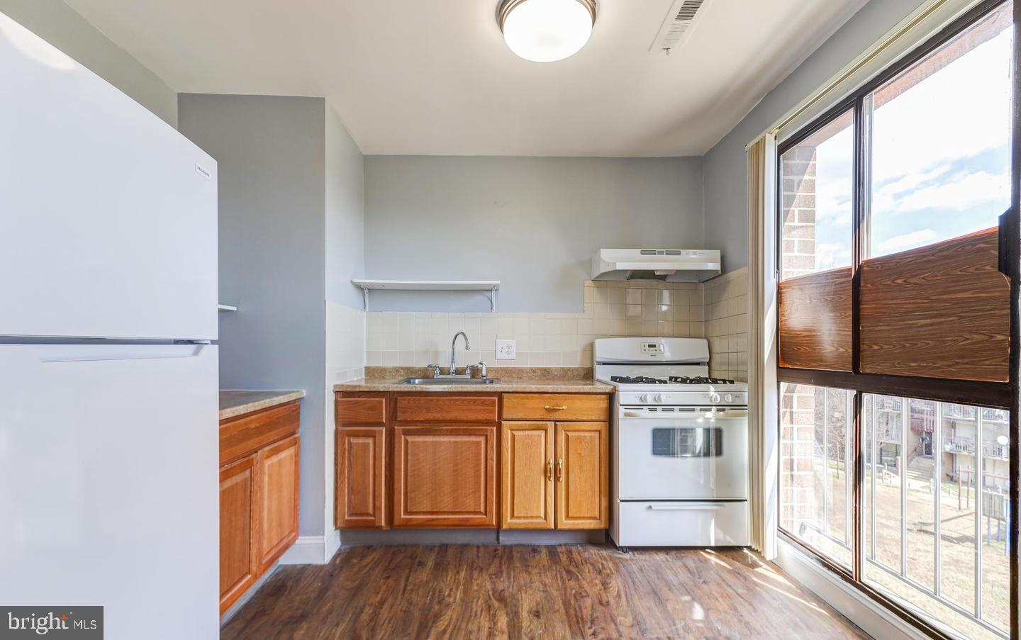 7957 RIGGS ROAD 12