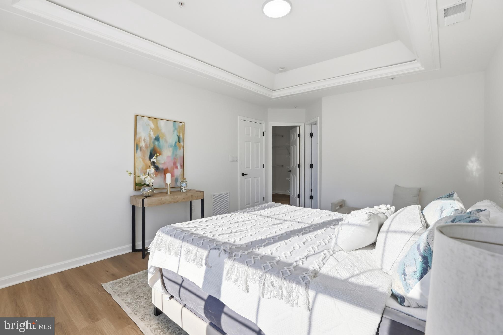 7102 STARBOARD DRIVE