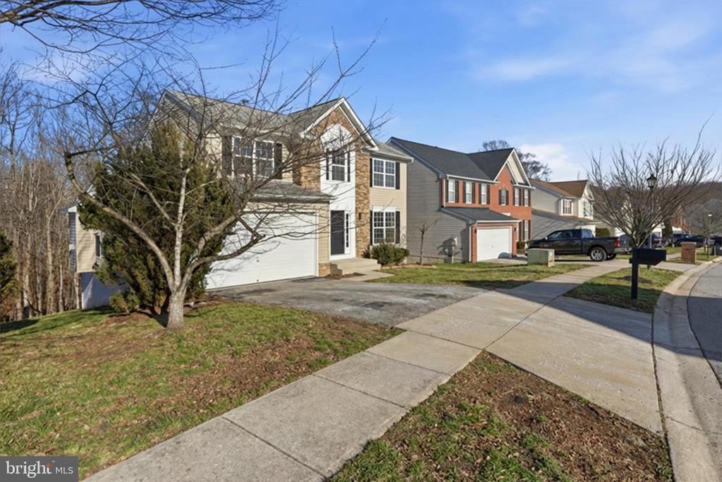 7102 STARBOARD DRIVE