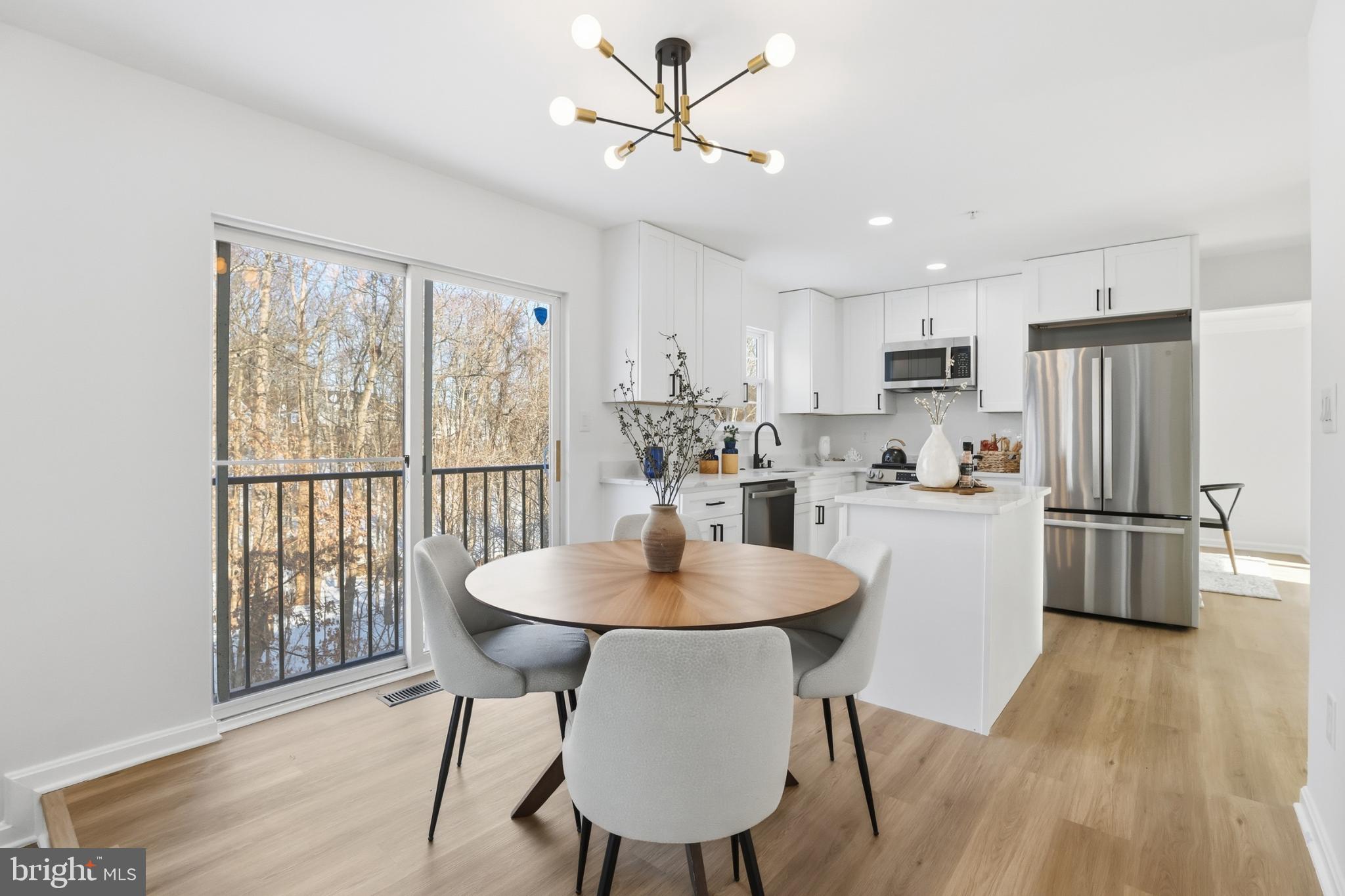 7102 STARBOARD DRIVE